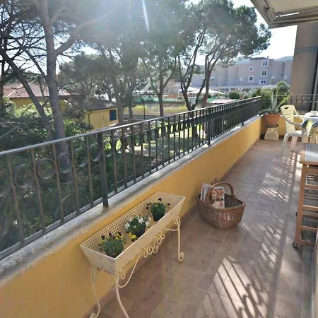 Appartamento Marina Di Campo شقة